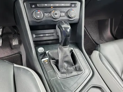 VOLKSWAGEN Taos 1.4 16V 4P FLEX 250 TSI COMFORTLINE AUTOM�TICO, Foto 18