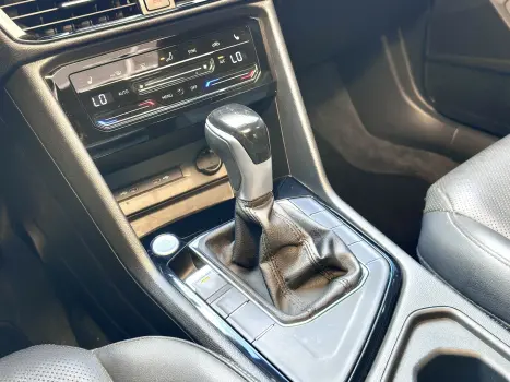 VOLKSWAGEN Taos 1.4 16V 4P FLEX 250 TSI HIGHLINE AUTOM�TICO, Foto 15