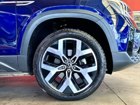 VOLKSWAGEN Taos 1.4 16V 4P FLEX 250 TSI HIGHLINE AUTOM�TICO, Foto 24