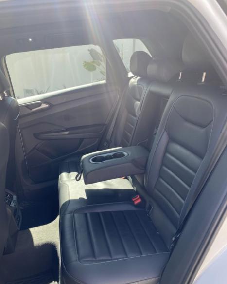 VOLKSWAGEN Taos 1.4 16V 4P FLEX 250 TSI HIGHLINE AUTOM�TICO, Foto 21