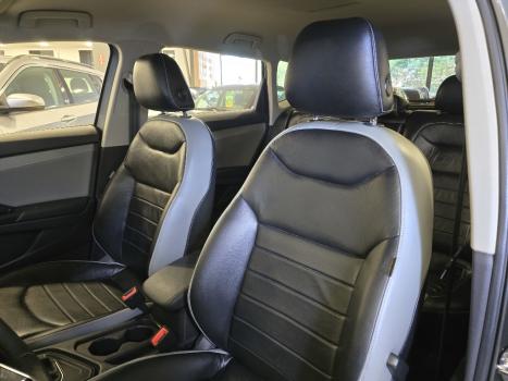 VOLKSWAGEN Taos 1.4 16V 4P FLEX 250 TSI COMFORTLINE AUTOM�TICO, Foto 15