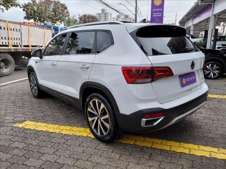 VOLKSWAGEN Taos 1.4 16V 4P FLEX 250 TSI HIGHLINE AUTOM�TICO, Foto 6