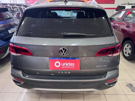 VOLKSWAGEN Taos 1.4 16V 4P FLEX 250 TSI HIGHLINE AUTOM�TICO, Foto 4