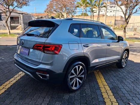 VOLKSWAGEN Taos 1.4 16V 4P FLEX 250 TSI HIGHLINE AUTOM�TICO, Foto 4