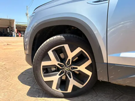 VOLKSWAGEN Taos 1.4 16V 4P FLEX 250 TSI HIGHLINE AUTOMÁTICO, Foto 11