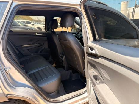 VOLKSWAGEN Taos 1.4 16V 4P FLEX 250 TSI HIGHLINE AUTOMÁTICO, Foto 18