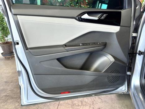 VOLKSWAGEN Taos , Foto 14