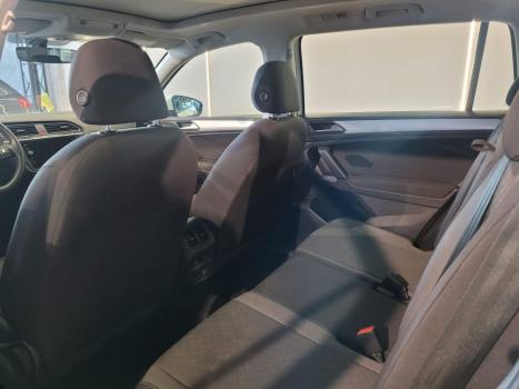 VOLKSWAGEN Tiguan 1.4 16V 4P TSI TURBO DSG AUTOM�TICO, Foto 9