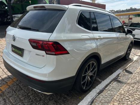 VOLKSWAGEN Tiguan 1.4 250 TSI TOTAL FLEX ALLSPACE COMFORTLINE TURBO AUTOMTICO TIPTRONIC, Foto 4