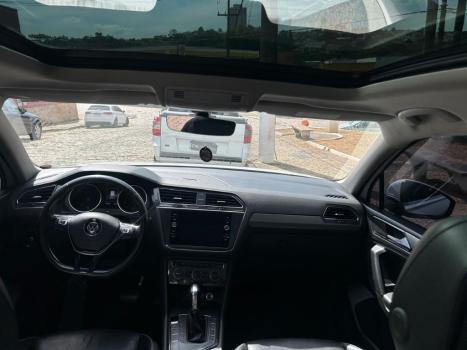 VOLKSWAGEN Tiguan 1.4 250 TSI TOTAL FLEX ALLSPACE COMFORTLINE TURBO AUTOMTICO TIPTRONIC, Foto 5