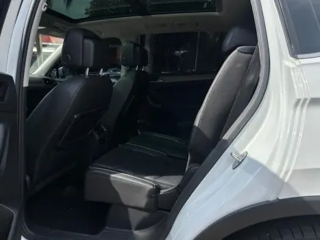VOLKSWAGEN Tiguan 1.4 250 TSI TOTAL FLEX ALLSPACE COMFORTLINE TURBO AUTOMTICO TIPTRONIC, Foto 7