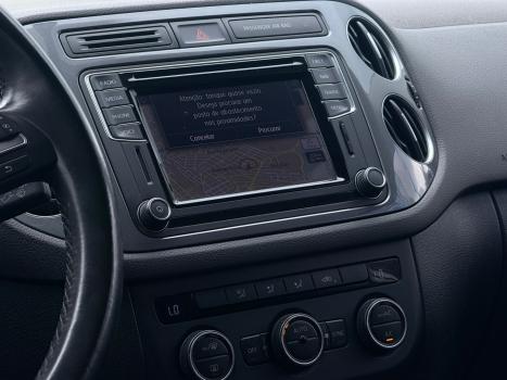 VOLKSWAGEN Tiguan 1.4 16V 4P TSI TURBO DSG AUTOM�TICO, Foto 11