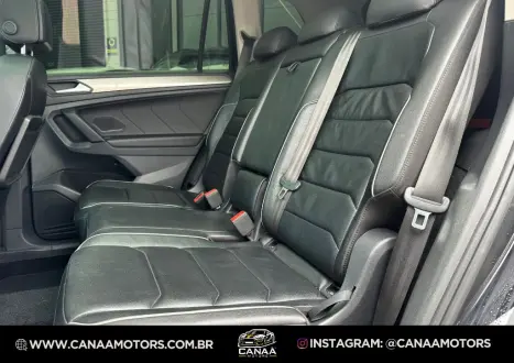 VOLKSWAGEN Tiguan 1.4 250 TSI TOTAL FLEX ALLSPACE COMFORTLINE TURBO AUTOM�TICO TIPTRONIC, Foto 9