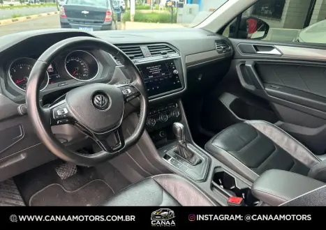 VOLKSWAGEN Tiguan 1.4 250 TSI TOTAL FLEX ALLSPACE COMFORTLINE TURBO AUTOM�TICO TIPTRONIC, Foto 11