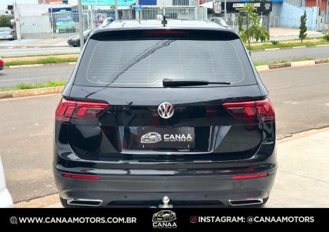 VOLKSWAGEN Tiguan 1.4 250 TSI TOTAL FLEX ALLSPACE COMFORTLINE TURBO AUTOM�TICO TIPTRONIC, Foto 5