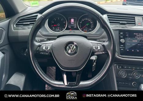 VOLKSWAGEN Tiguan 1.4 250 TSI TOTAL FLEX ALLSPACE COMFORTLINE TURBO AUTOM�TICO TIPTRONIC, Foto 12