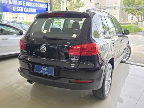 VOLKSWAGEN Tiguan 1.4 16V 4P TSI TURBO DSG AUTOM�TICO, Foto 5