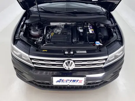 VOLKSWAGEN Tiguan 1.4 250 TSI TOTAL FLEX ALLSPACE COMFORTLINE TURBO AUTOM�TICO TIPTRONIC, Foto 12