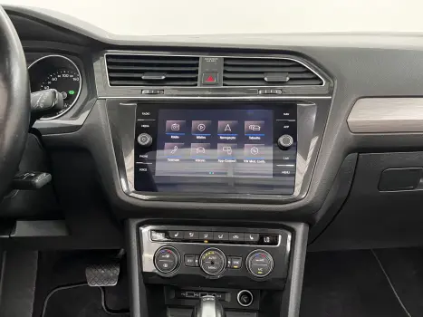 VOLKSWAGEN Tiguan 1.4 250 TSI TOTAL FLEX ALLSPACE COMFORTLINE TURBO AUTOM�TICO TIPTRONIC, Foto 20