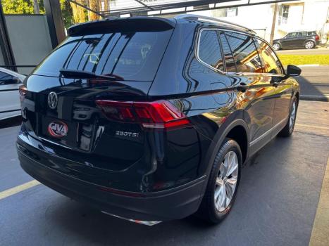 VOLKSWAGEN Tiguan 1.4 250 TSI TOTAL FLEX ALLSPACE COMFORTLINE TURBO AUTOM�TICO TIPTRONIC, Foto 3