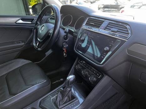 VOLKSWAGEN Tiguan 1.4 250 TSI TOTAL FLEX ALLSPACE COMFORTLINE TURBO AUTOM�TICO TIPTRONIC, Foto 7
