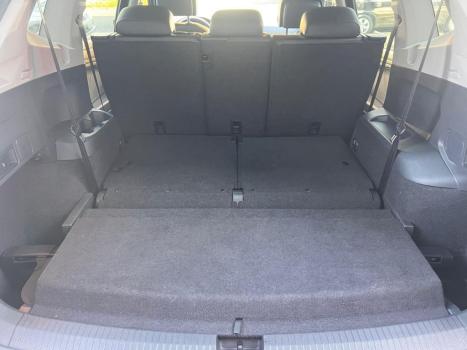 VOLKSWAGEN Tiguan 1.4 250 TSI TOTAL FLEX ALLSPACE COMFORTLINE TURBO AUTOM�TICO TIPTRONIC, Foto 11
