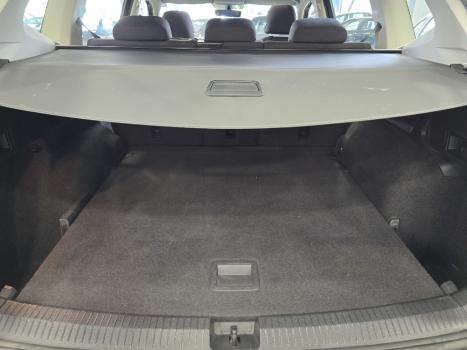 VOLKSWAGEN Tiguan 1.4 250 TSI TOTAL FLEX ALLSPACE COMFORTLINE TURBO AUTOM�TICO TIPTRONIC, Foto 18