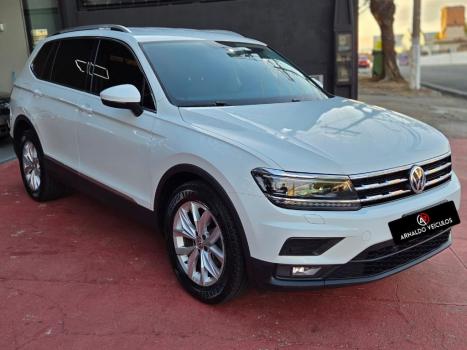 VOLKSWAGEN Tiguan 1.4 250 TSI TOTAL FLEX ALLSPACE COMFORTLINE TURBO AUTOM�TICO TIPTRONIC, Foto 3