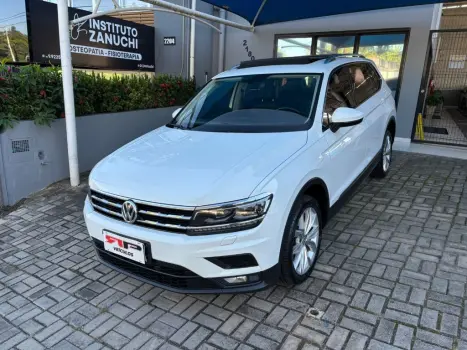 VOLKSWAGEN Tiguan 1.4 250 TSI TOTAL FLEX ALLSPACE COMFORTLINE TURBO AUTOM�TICO TIPTRONIC, Foto 3