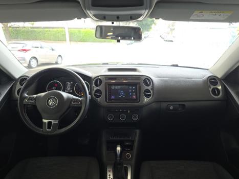 VOLKSWAGEN Tiguan 1.4 16V 4P TSI TURBO DSG AUTOM�TICO, Foto 6
