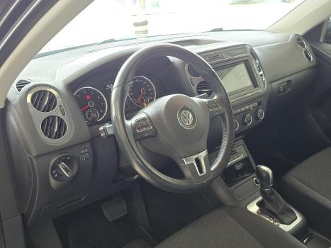 VOLKSWAGEN Tiguan 1.4 16V 4P TSI TURBO DSG AUTOM�TICO, Foto 13