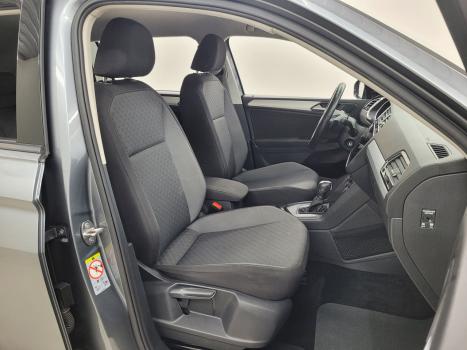 VOLKSWAGEN Tiguan 1.4 250 TSI TOTAL FLEX ALLSPACE TURBO AUTOM�TICO TIPTRONIC, Foto 6