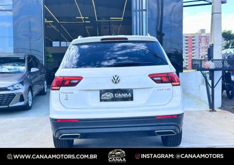 VOLKSWAGEN Tiguan 1.4 250 TSI TOTAL FLEX ALLSPACE COMFORTLINE TURBO AUTOM�TICO TIPTRONIC, Foto 5