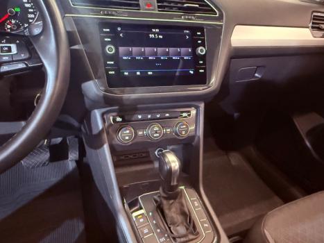 VOLKSWAGEN Tiguan 1.4 250 TSI TOTAL FLEX ALLSPACE TURBO AUTOM�TICO TIPTRONIC, Foto 8