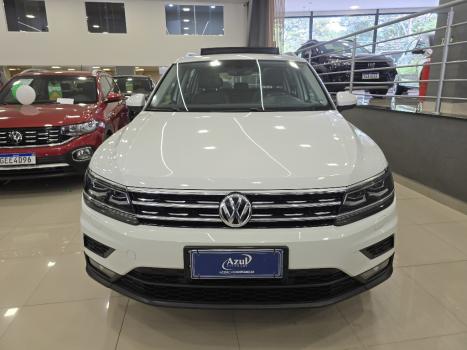 VOLKSWAGEN Tiguan 1.4 250 TSI TOTAL FLEX ALLSPACE COMFORTLINE TURBO AUTOM�TICO TIPTRONIC, Foto 2