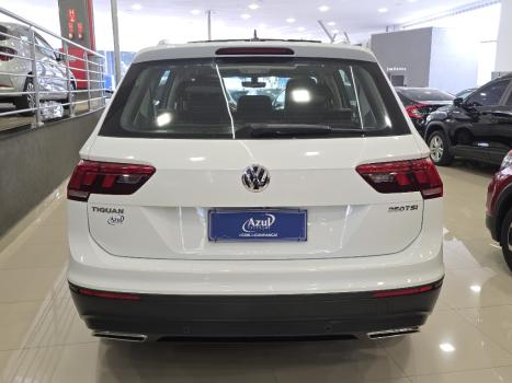 VOLKSWAGEN Tiguan 1.4 250 TSI TOTAL FLEX ALLSPACE COMFORTLINE TURBO AUTOM�TICO TIPTRONIC, Foto 5