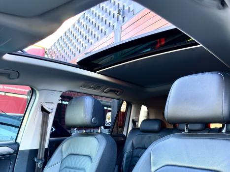 VOLKSWAGEN Tiguan 1.4 16V 4P TSI TURBO DSG AUTOM�TICO, Foto 8