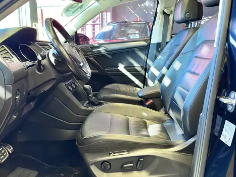 VOLKSWAGEN Tiguan 1.4 16V 4P TSI TURBO DSG AUTOM�TICO, Foto 9