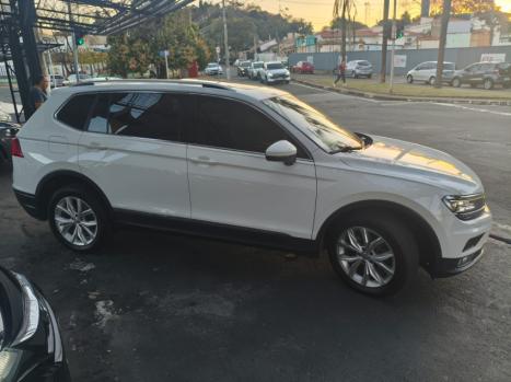 VOLKSWAGEN Tiguan 1.4 250 TSI TOTAL FLEX ALLSPACE COMFORTLINE TURBO AUTOM�TICO TIPTRONIC, Foto 7
