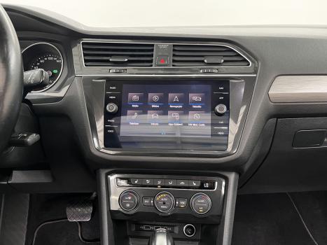 VOLKSWAGEN Tiguan 1.4 250 TSI TOTAL FLEX ALLSPACE COMFORTLINE TURBO AUTOM�TICO TIPTRONIC, Foto 20