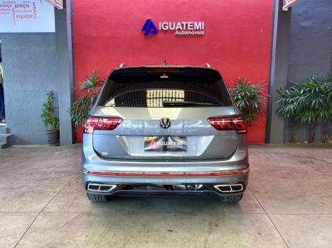VOLKSWAGEN Tiguan 1.4 250 TSI TOTAL FLEX ALLSPACE COMFORTLINE TURBO AUTOM�TICO TIPTRONIC, Foto 9