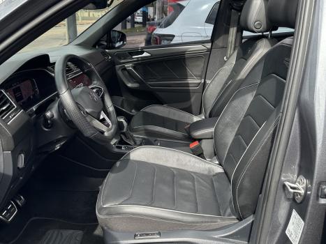 VOLKSWAGEN Tiguan 1.4 250 TSI TOTAL FLEX ALLSPACE COMFORTLINE TURBO AUTOM�TICO TIPTRONIC, Foto 17