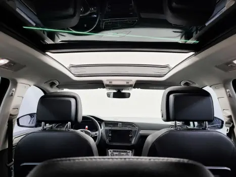 VOLKSWAGEN Tiguan 1.4 250 TSI TOTAL FLEX ALLSPACE COMFORTLINE TURBO AUTOM�TICO TIPTRONIC, Foto 11