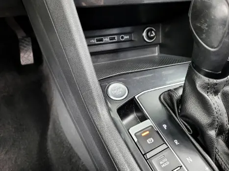 VOLKSWAGEN Tiguan 1.4 250 TSI TOTAL FLEX ALLSPACE COMFORTLINE TURBO AUTOM�TICO TIPTRONIC, Foto 22