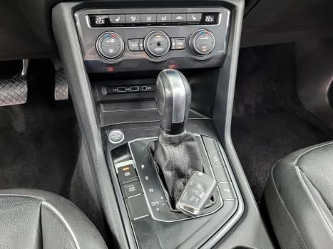 VOLKSWAGEN Tiguan 1.4 250 TSI TOTAL FLEX ALLSPACE COMFORTLINE TURBO AUTOM�TICO TIPTRONIC, Foto 21