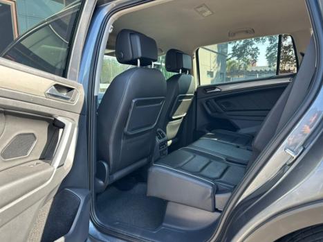 VOLKSWAGEN Tiguan 1.4 250 TSI TOTAL FLEX ALLSPACE COMFORTLINE TURBO AUTOM�TICO TIPTRONIC, Foto 11