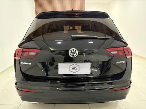 VOLKSWAGEN Tiguan 1.4 250 TSI TOTAL FLEX ALLSPACE COMFORTLINE TURBO AUTOM�TICO TIPTRONIC, Foto 6