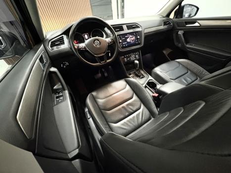 VOLKSWAGEN Tiguan 1.4 250 TSI TOTAL FLEX ALLSPACE COMFORTLINE TURBO AUTOM�TICO TIPTRONIC, Foto 7
