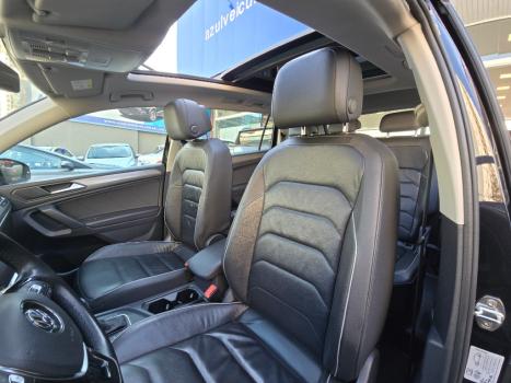 VOLKSWAGEN Tiguan 1.4 250 TSI TOTAL FLEX ALLSPACE COMFORTLINE TURBO AUTOMÁTICO TIPTRONIC, Foto 14