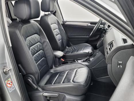 VOLKSWAGEN Tiguan 1.4 250 TSI TOTAL FLEX ALLSPACE COMFORTLINE TURBO AUTOMÁTICO TIPTRONIC, Foto 6